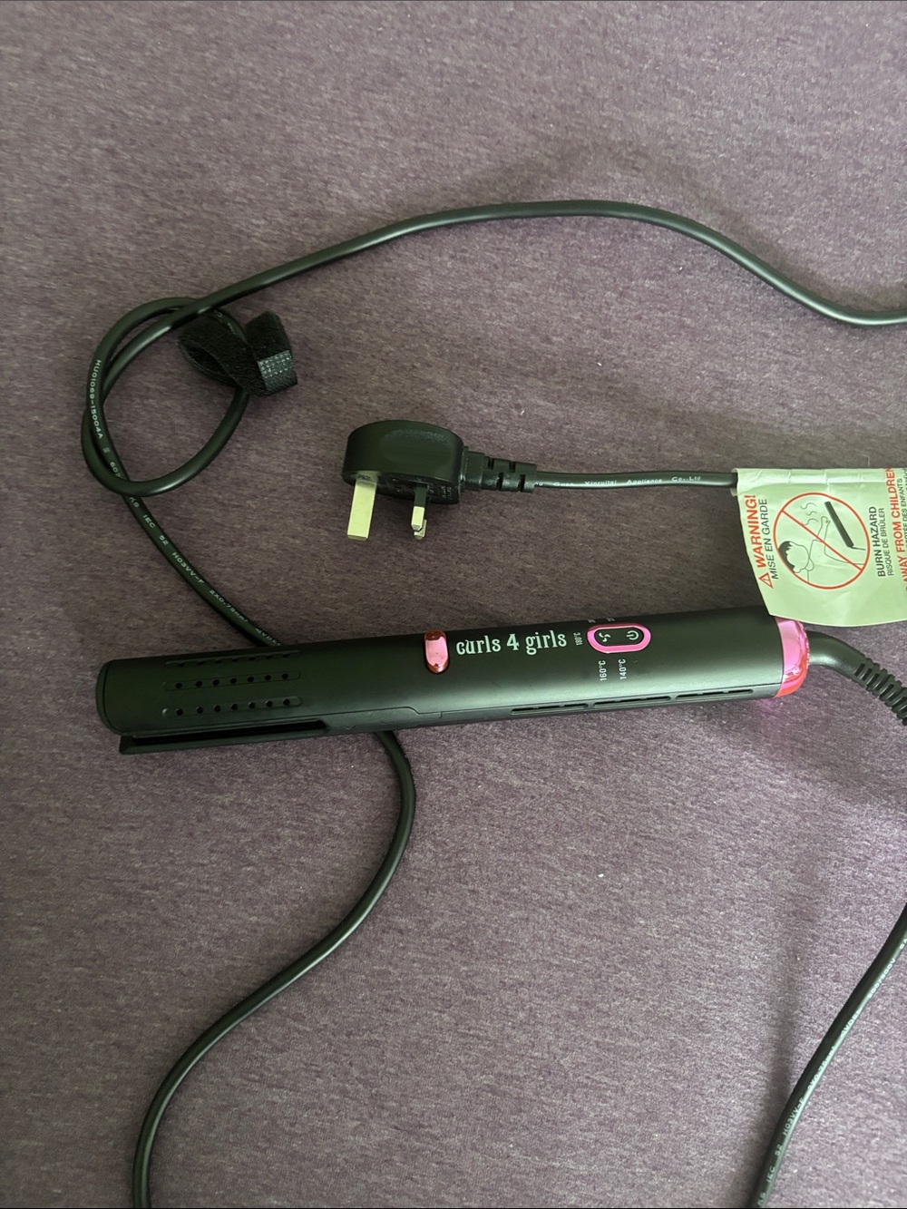 Black & Pink Hair Curler - Portable curling iron